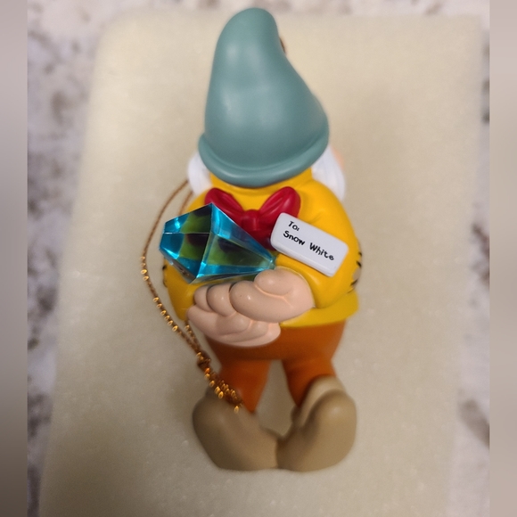 Disney's Bashful of Snow White Grolier President's Edition Ornament - Picture 3 of 4